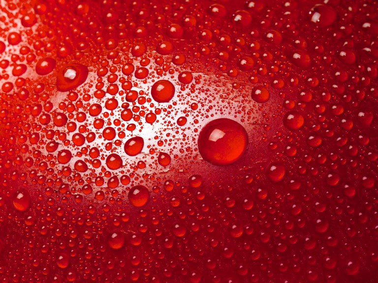 Red-Drops2-COLOURBOX1532215.jpg